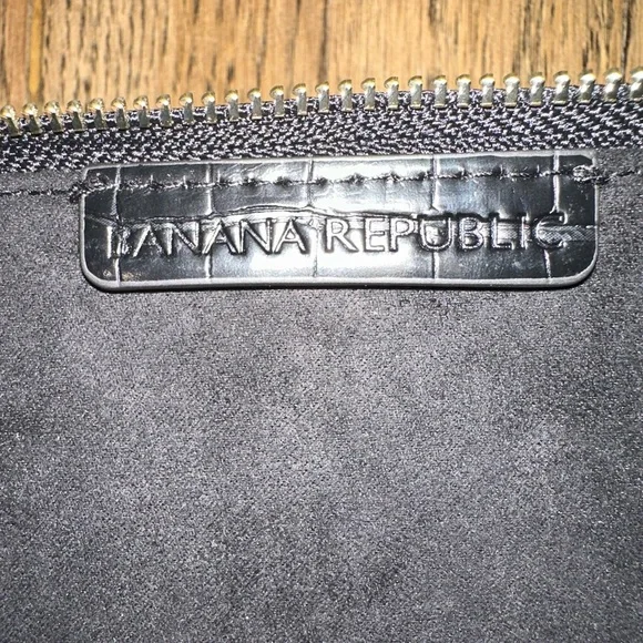 Banana Republic Jewelry Travel Organizer - Picture 2 of 7